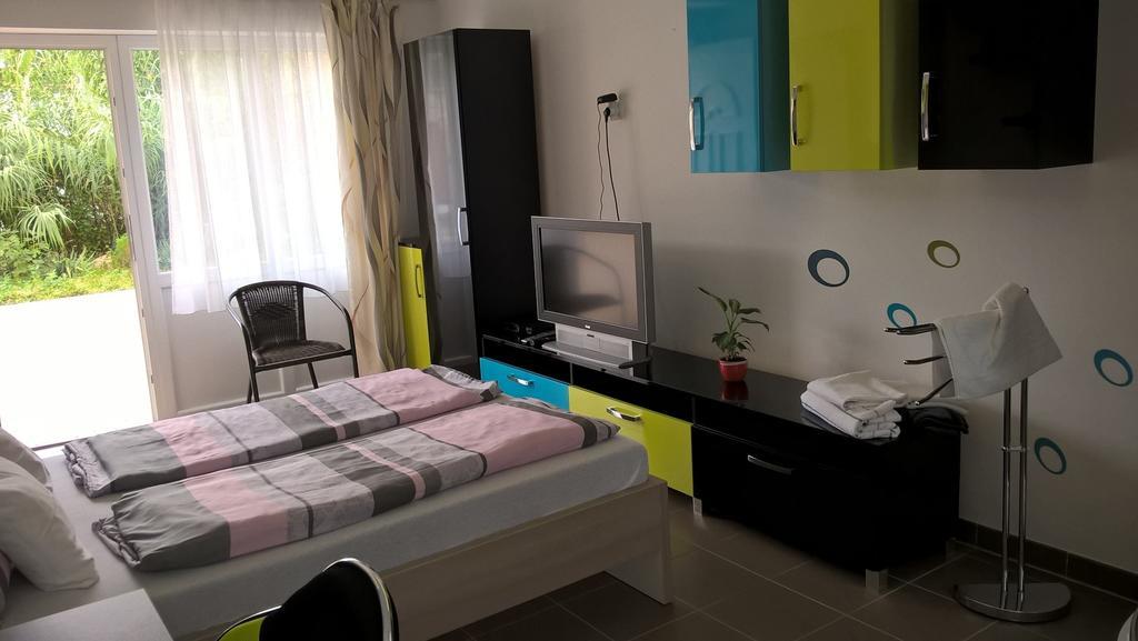 Kazinczy Apartment Kecskemet Room photo